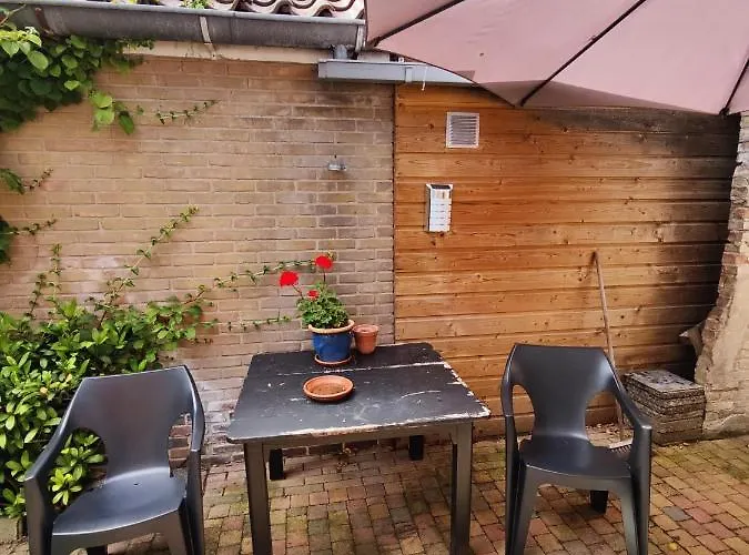 Art Gallery 274 Δωμάτια σε οικογενειακή κατοικία