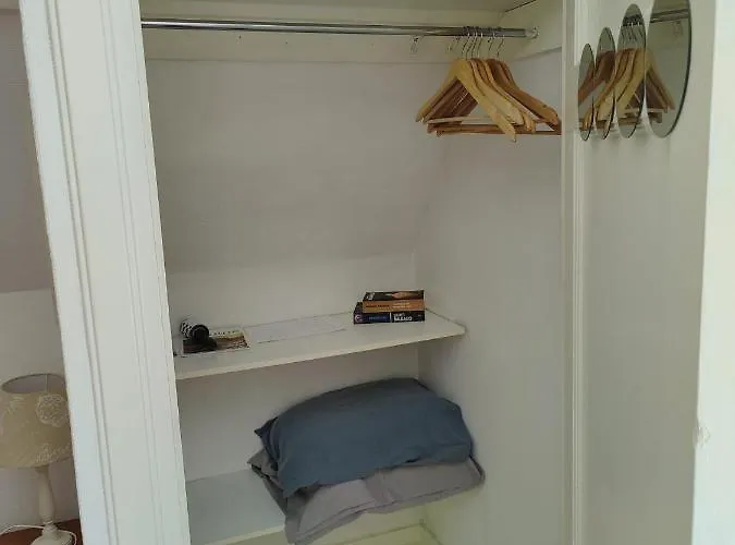 Art Gallery 274 Δωμάτια σε οικογενειακή κατοικία Άπελντουρν